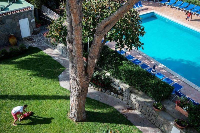 Le Canne Family Resort & Spa Forio di Ischia Екстериор снимка